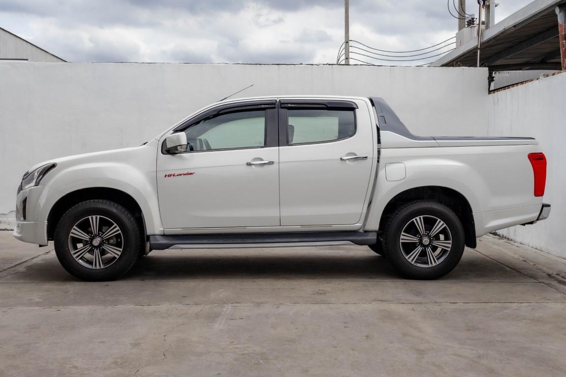 Isuzu Dmax Cab4 Hilander 1.9 X Series A/T 2018 *LK0393*